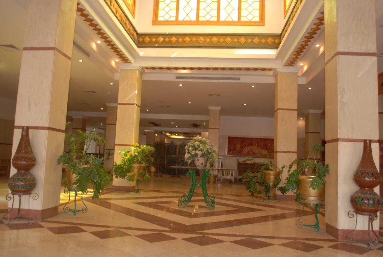 Solymar Pioneers Hotell Kharga Oasis Exteriör bild